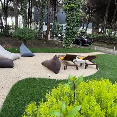 Villa Zen Oasis Golem (Tirana)