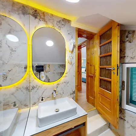 Villa Zen Oasis Golem (Tirana)