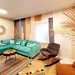 Zen Oasis Villa Golem